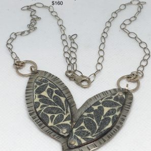 JAC#20-neck-silver-enamel-black-white-3115