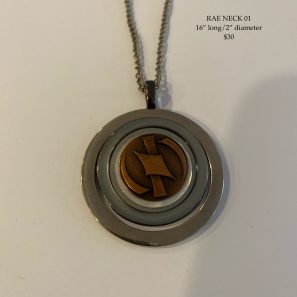 RAE NECKLACE 01