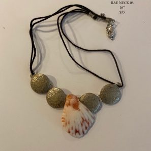 RAE NECKLACE 06