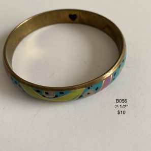 Little Shop B056